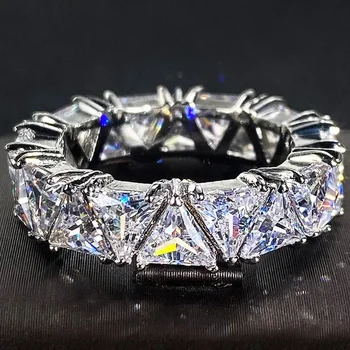 Luxusné 925 Sterling Silver Ring, Trojuholníkové Zirkón Krúžok s Aaa Zirkón Crystal, Zapojenie Šperky, Darček pre Ženy